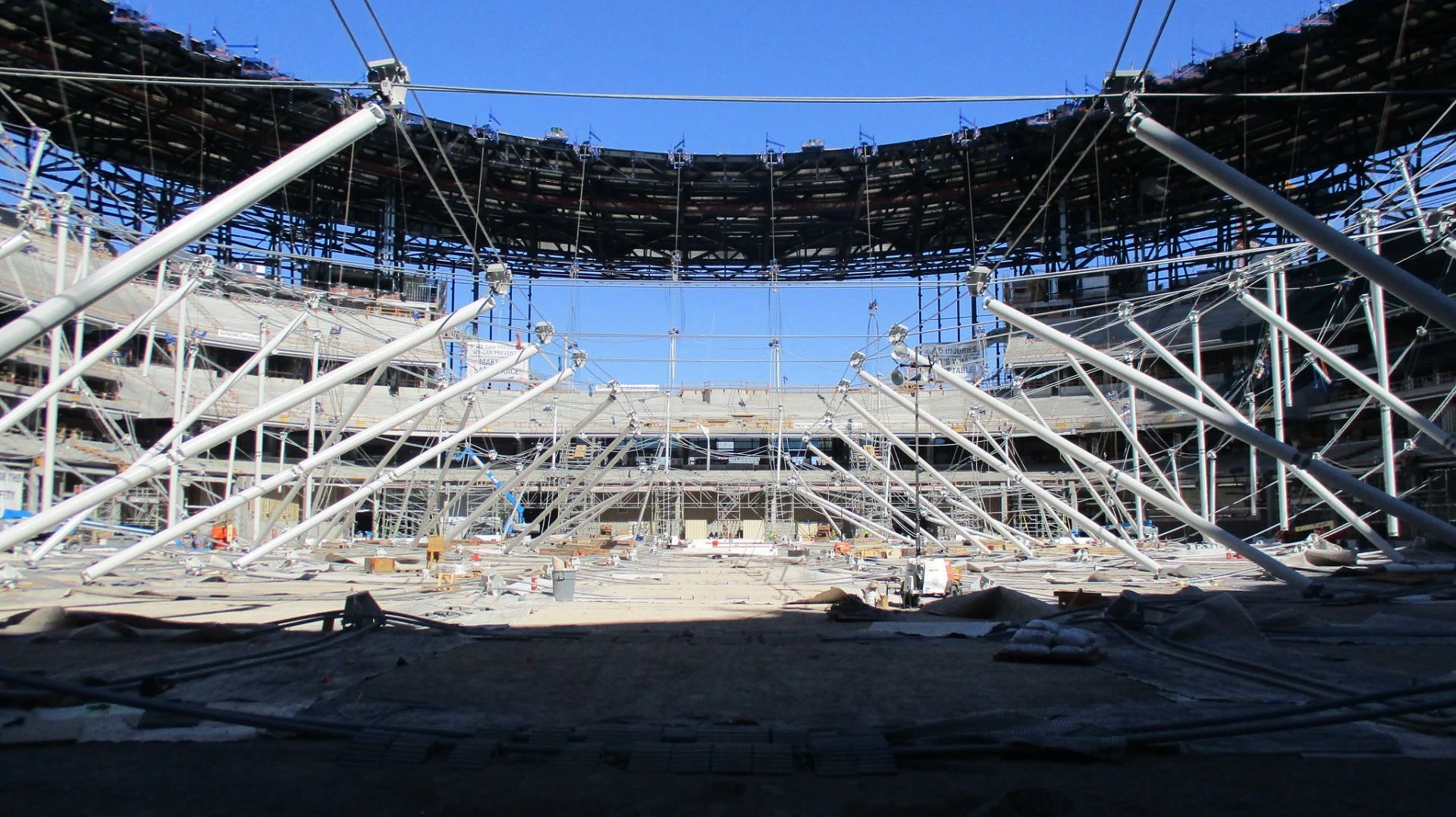 las_vegas_stadium_roof_2 las_vegas_stadium_roof_2